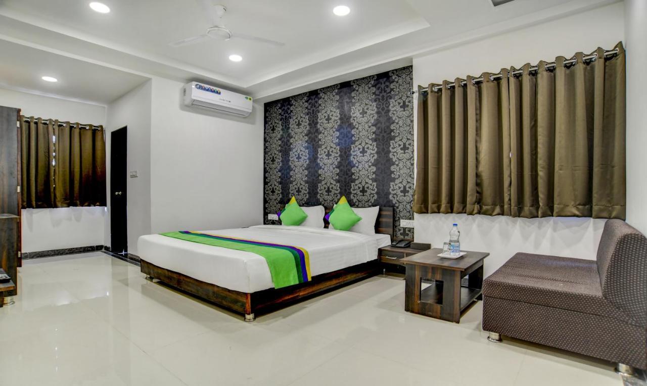 Treebo Grand Euro Pipliyahana Square Indore Ngoại thất bức ảnh